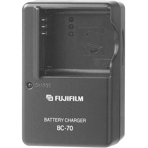 نقد و بررسی شارژر باتری لیتیومی فوجی فیلم Fujifilm BC-70