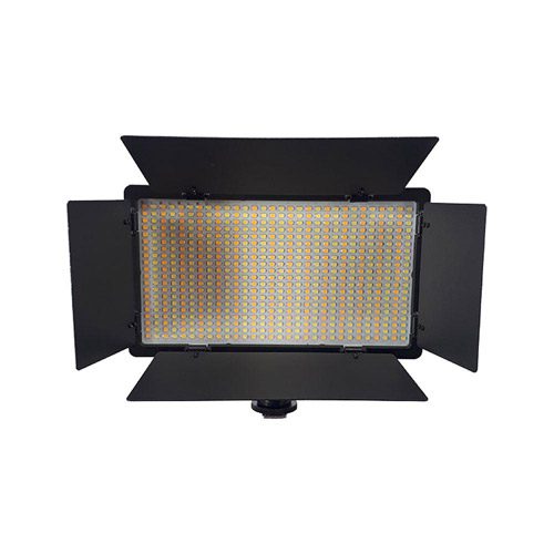 نقد و بررسی نور ثابت پروفشنال Professional U600+ RGB LED Light